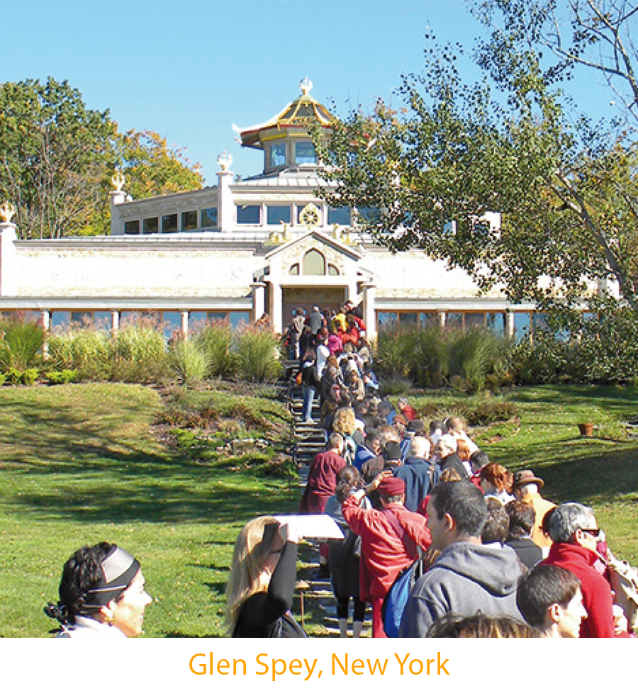 People entering the Kadampa Temple in New York state